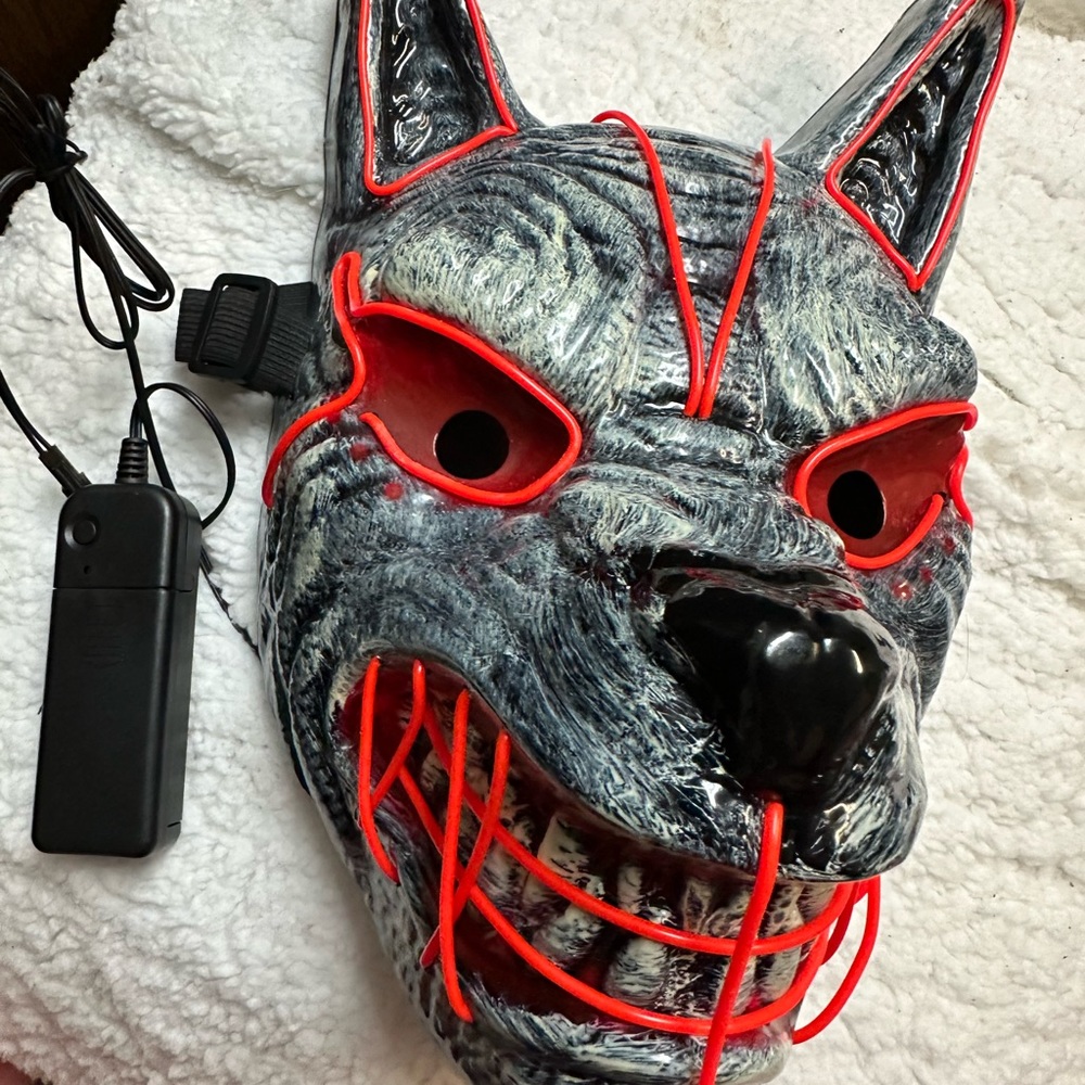 Great couple costume. Face mask and red cape